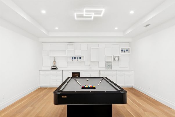 Billiard Table, Game Room, Interior, Recessed Lighting, Wood Texture Flooring
