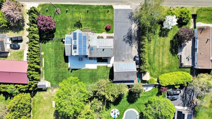 Exterior, Drone