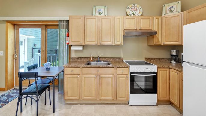 Dining room, Interior, Kitchen