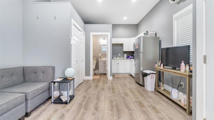 Interior, Kitchen, Recessed Lighting, Wood Texture Flooring