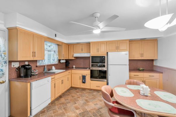 Dining room, Interior, Kitchen