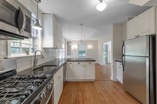 Interior, Kitchen, Pendant Lights, Wood Texture Flooring