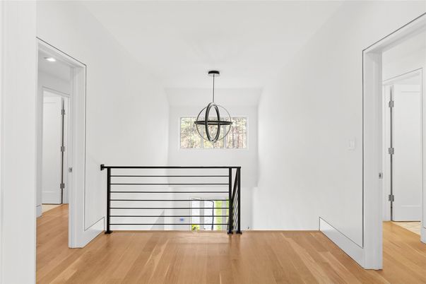 Interior, Pendant Lights, Wood Texture Flooring
