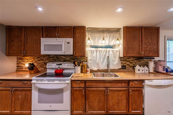 Interior, Kitchen, Recessed Lighting