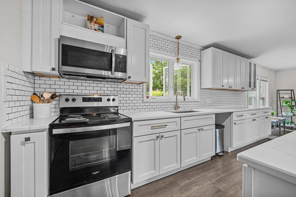 Interior, Kitchen, Pendant Lights, Stainless Steel Appliances, Wood Texture Flooring