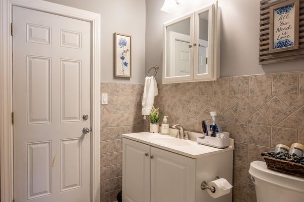 Bathroom, Interior