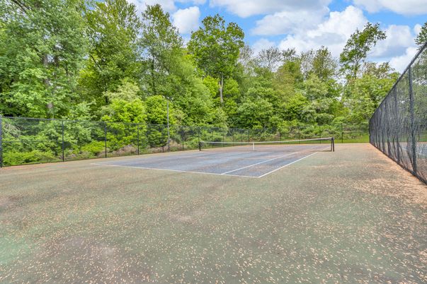 Exterior, Tennis Courts