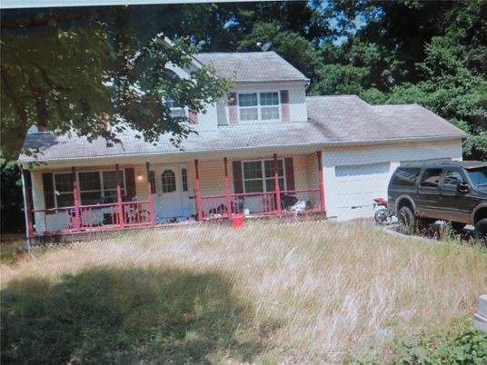 Attached, Exterior, Facade, Brick Facade, Cape Cod