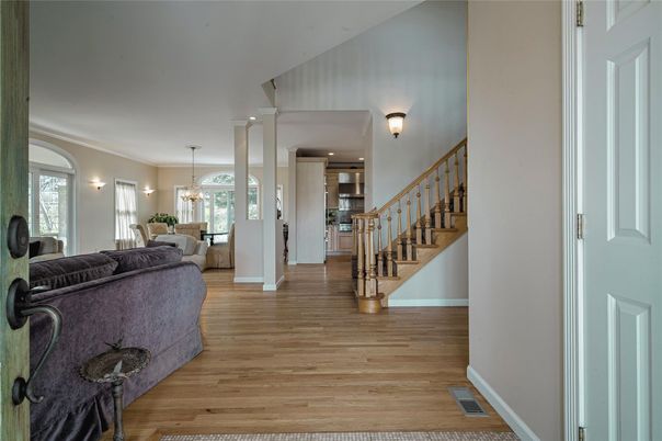 Interior, Living room, Pendant Lights, Wood Texture Flooring