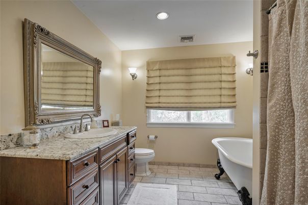 Bathroom, Dual Sink Vanities, Free Standing Baths, Interior, Recessed Lighting