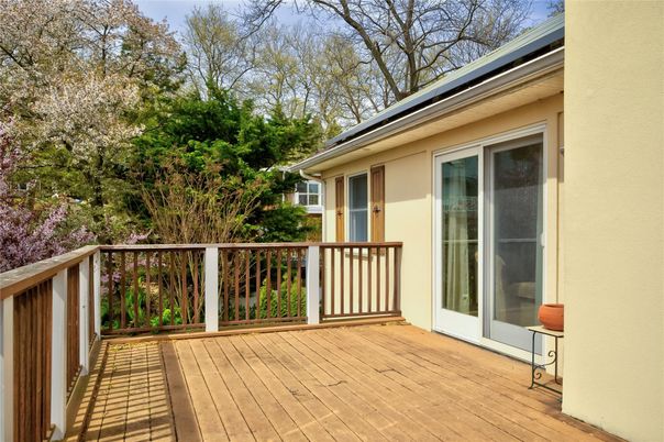 Exterior, Wood Texture Flooring
