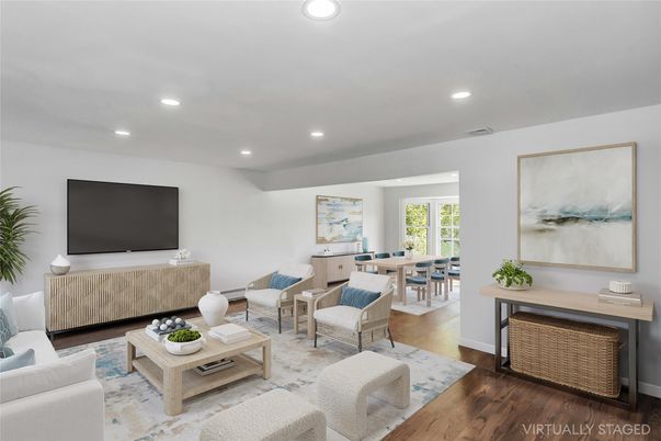 Dining room, Interior, Living room, Recessed Lighting, Wood Texture Flooring