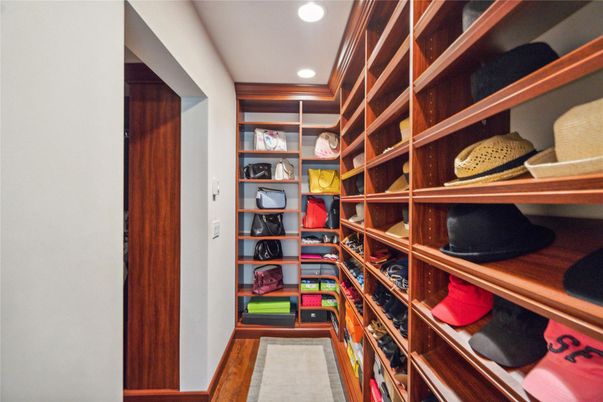 Interior, Recessed Lighting, Walk-in Closets