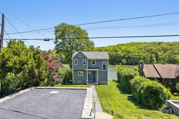 Backyard, Exterior, Water