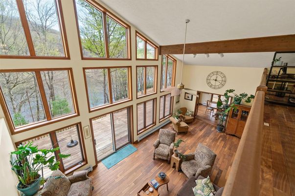 Interior, Living room, Pendant Lights, Wooden Beams, Wood Texture Flooring