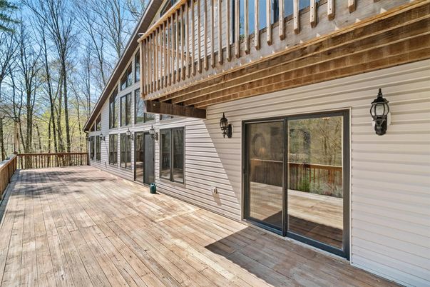 Exterior, Wood Texture Flooring