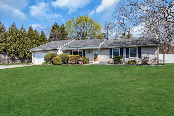 Attached, Backyard, Exterior, Facade, Ranch