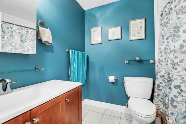 Bathroom, Interior