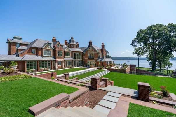 Backyard, Exterior, Water