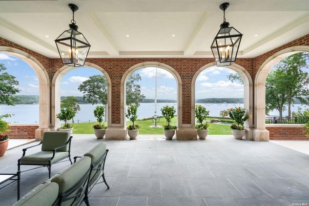 Exterior, Interior, Pendant Lights, Recessed Lighting, Water