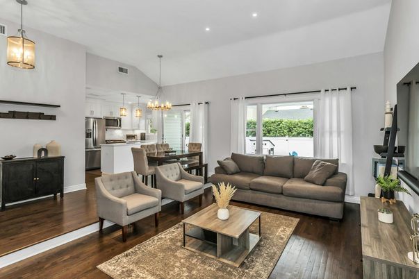 Dining room, Interior, Kitchen, Living room, Pendant Lights, Recessed Lighting, Stainless Steel Appliances, Wood Texture Flooring