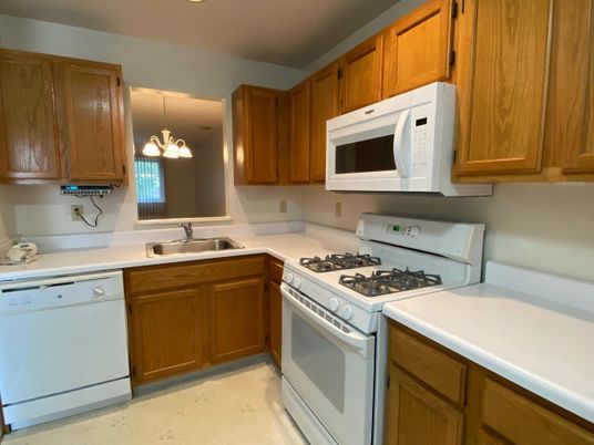 Chandelier, Interior, Kitchen, Recessed Lighting