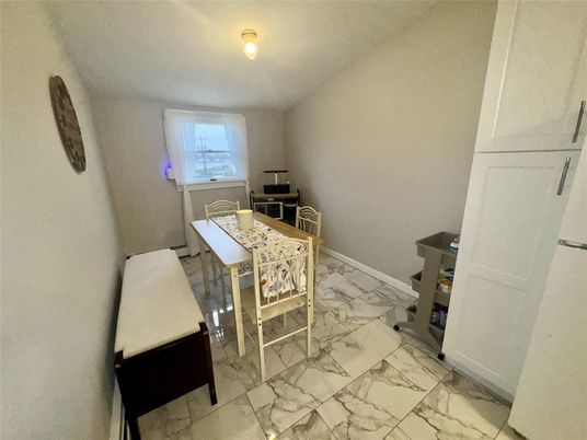Dining room, Interior, Marble