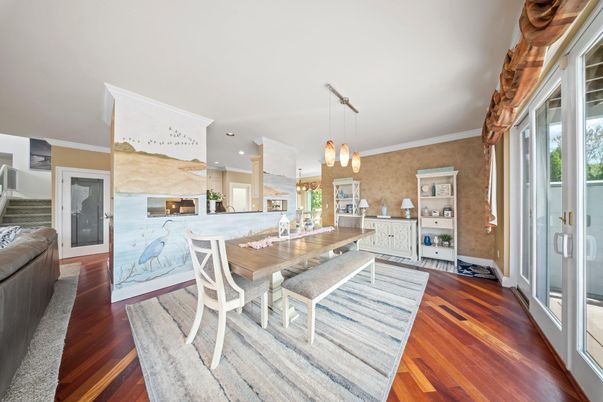 Dining room, Interior, Kitchen, Pendant Lights, Recessed Lighting, Wood Texture Flooring