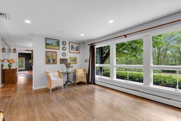 Interior, Pendant Lights, Recessed Lighting, Wood Texture Flooring