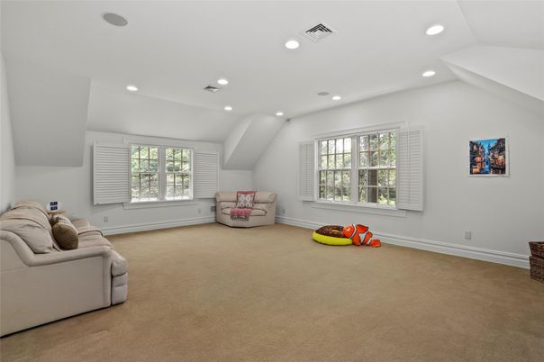 Fitness Equipment, Interior, Living room, Recessed Lighting
