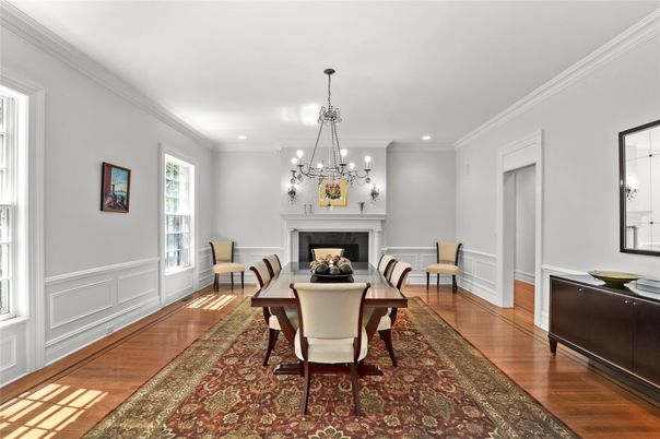 Chandelier, Dining room, Fireplace, Interior, Recessed Lighting, Wood Texture Flooring