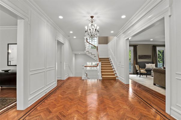 Chandelier, Interior, Recessed Lighting, Wood Texture Flooring