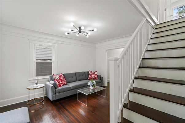 Interior, Living room, Pendant Lights, Wood Texture Flooring