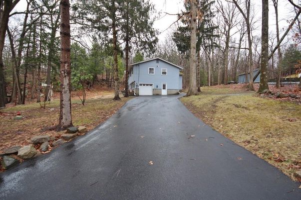 Backyard, Detached Garage, Exterior