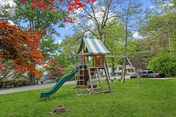 Backyard, Exterior, Playground