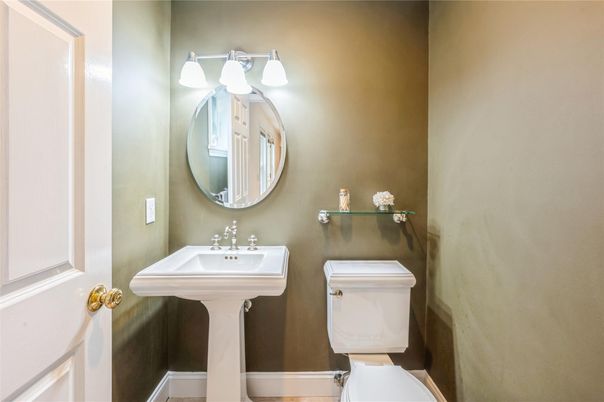 Bathroom, Interior