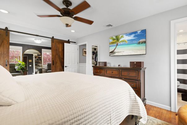 Bedroom, Interior, Recessed Lighting, Wood Texture Flooring