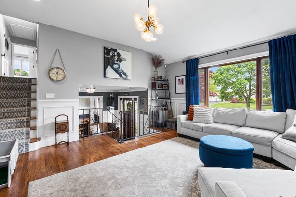 Fireplace, Interior, Living room, Pendant Lights, Wood Texture Flooring