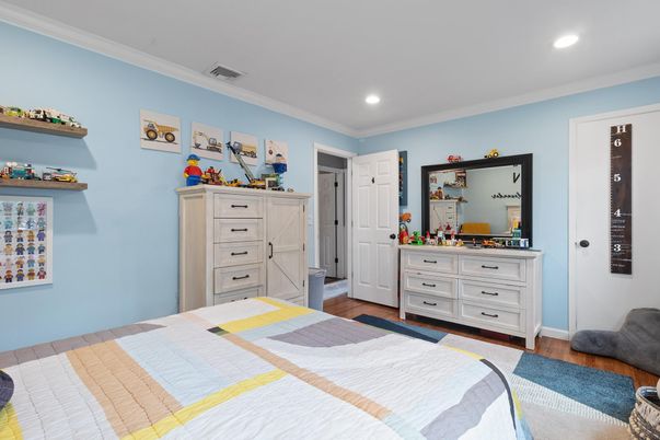 Bedroom, Interior, Recessed Lighting, Wood Texture Flooring