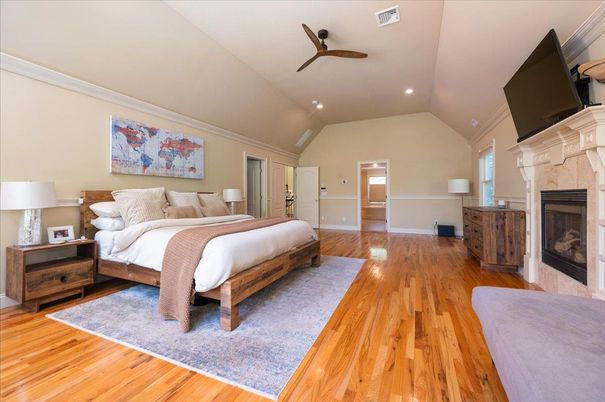 Bedroom, Fireplace, Interior, Recessed Lighting, Wood Texture Flooring