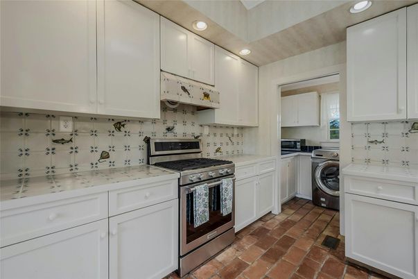 Interior, Recessed Lighting, Washer