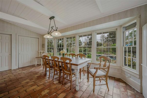 Dining room, Interior, Pendant Lights