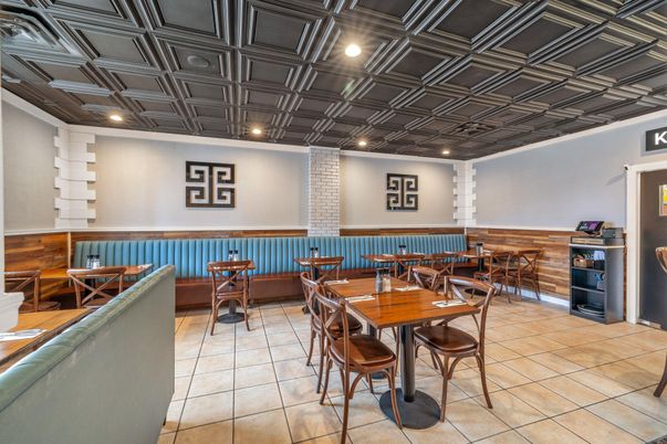 Dining room, Interior, Recessed Lighting