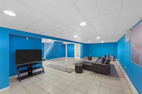 Interior, Recessed Lighting