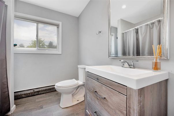 Bathroom, Interior, Recessed Lighting, Wood Texture Flooring