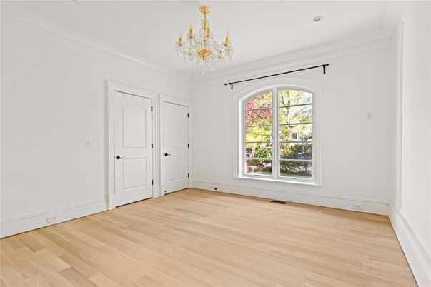 Chandelier, Empty room, Interior, Recessed Lighting, Wood Texture Flooring