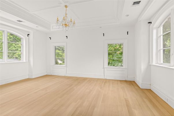Chandelier, Empty room, Interior, Wood Texture Flooring