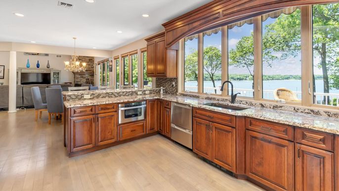 Chandelier, Dining room, Interior, Kitchen, Recessed Lighting, Water, Wood Texture Flooring