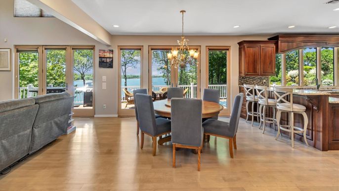 Chandelier, Dining room, Interior, Recessed Lighting, Water, Wood Texture Flooring