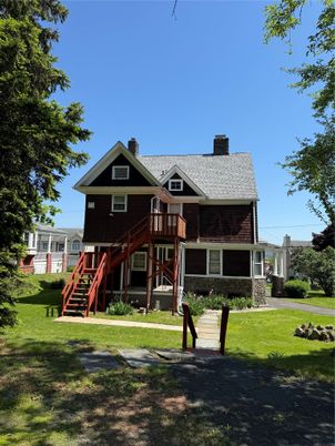 Backyard, Exterior, Facade, Brick Facade, Log Home